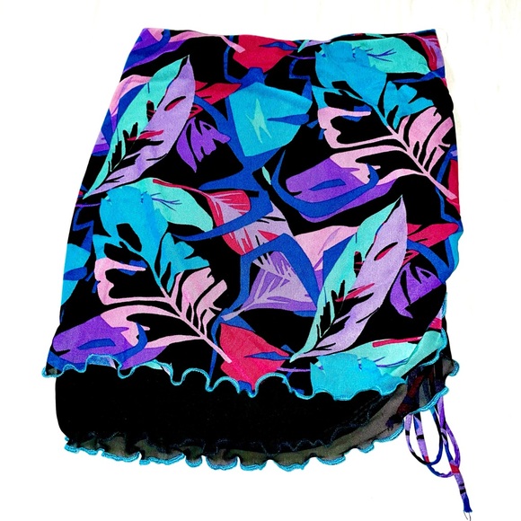 *Never worn*NWOT* Wild Fable multicolor 80s style mesh fitted mini skirt size XS - Picture 3 of 5